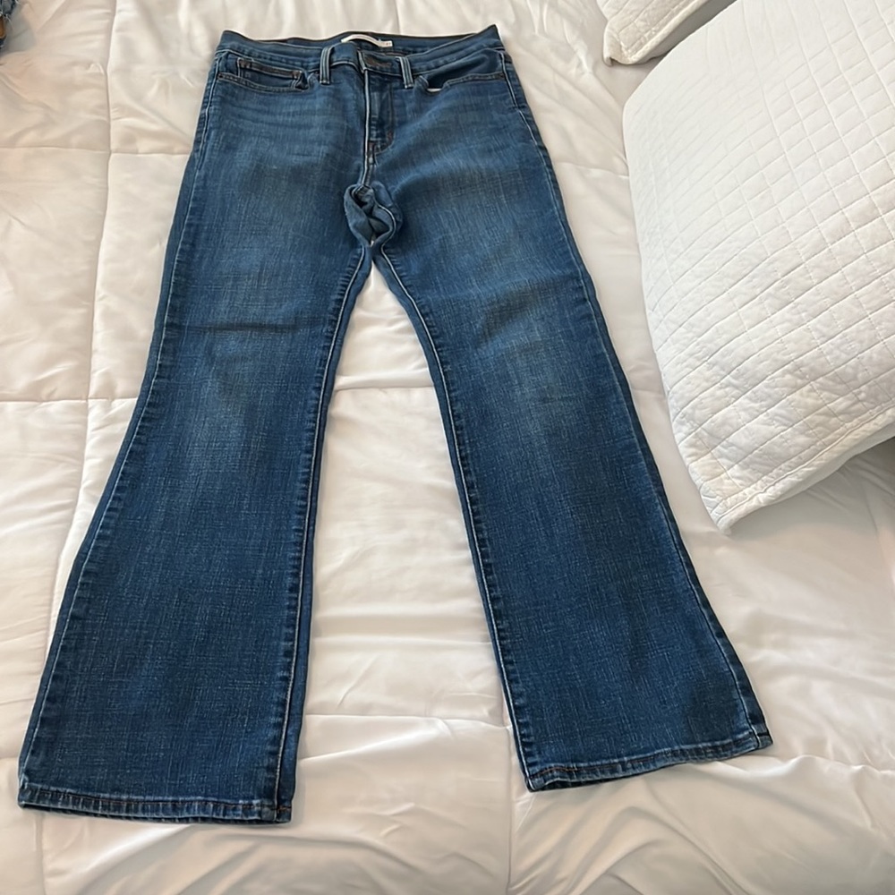 Levis Bootcut - Picture 5 of 9